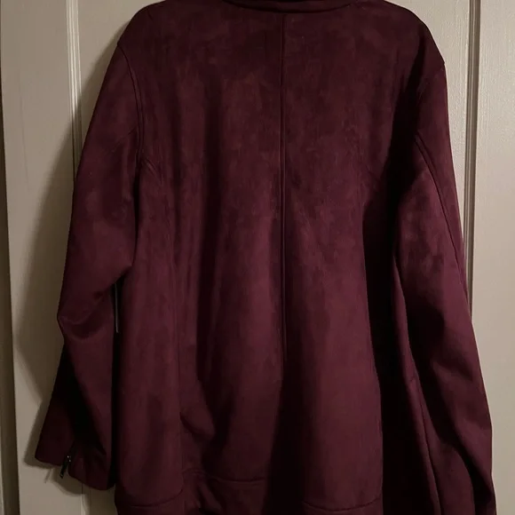 Old Navy Women's Plum Faux Suede Moto Jacket - Picture 4 of 9